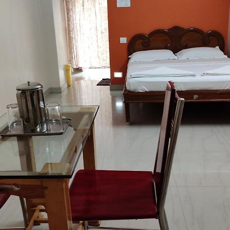 Sibi Lodge Коимбаторе Екстериор снимка