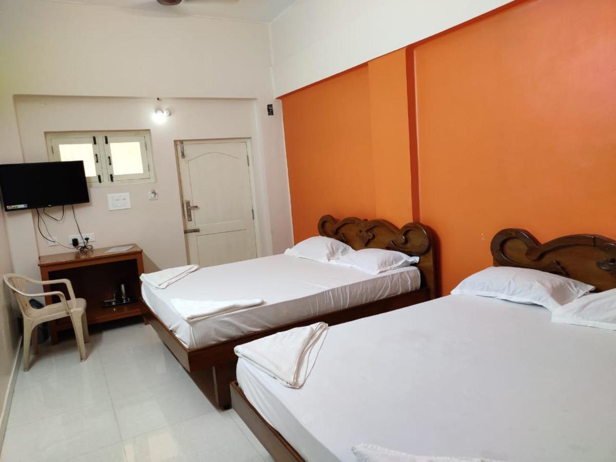 Sibi Lodge Коимбаторе Екстериор снимка