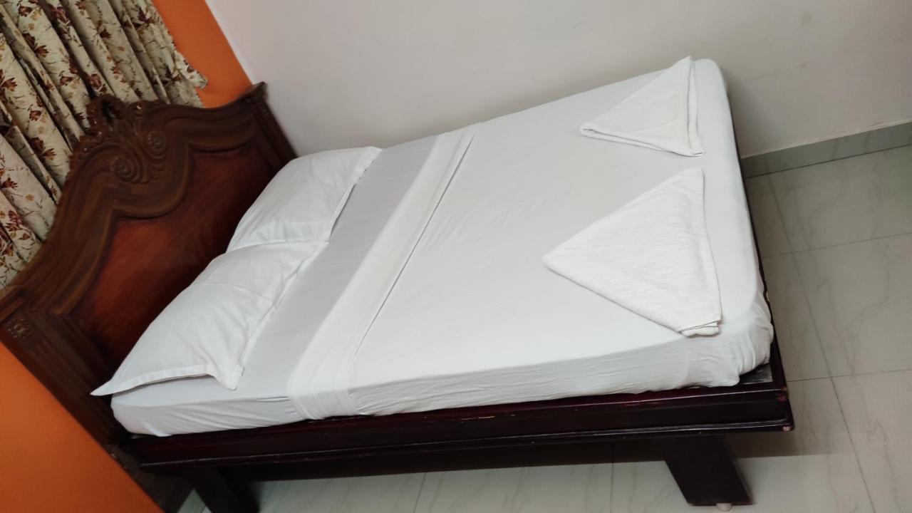 Sibi Lodge Коимбаторе Екстериор снимка